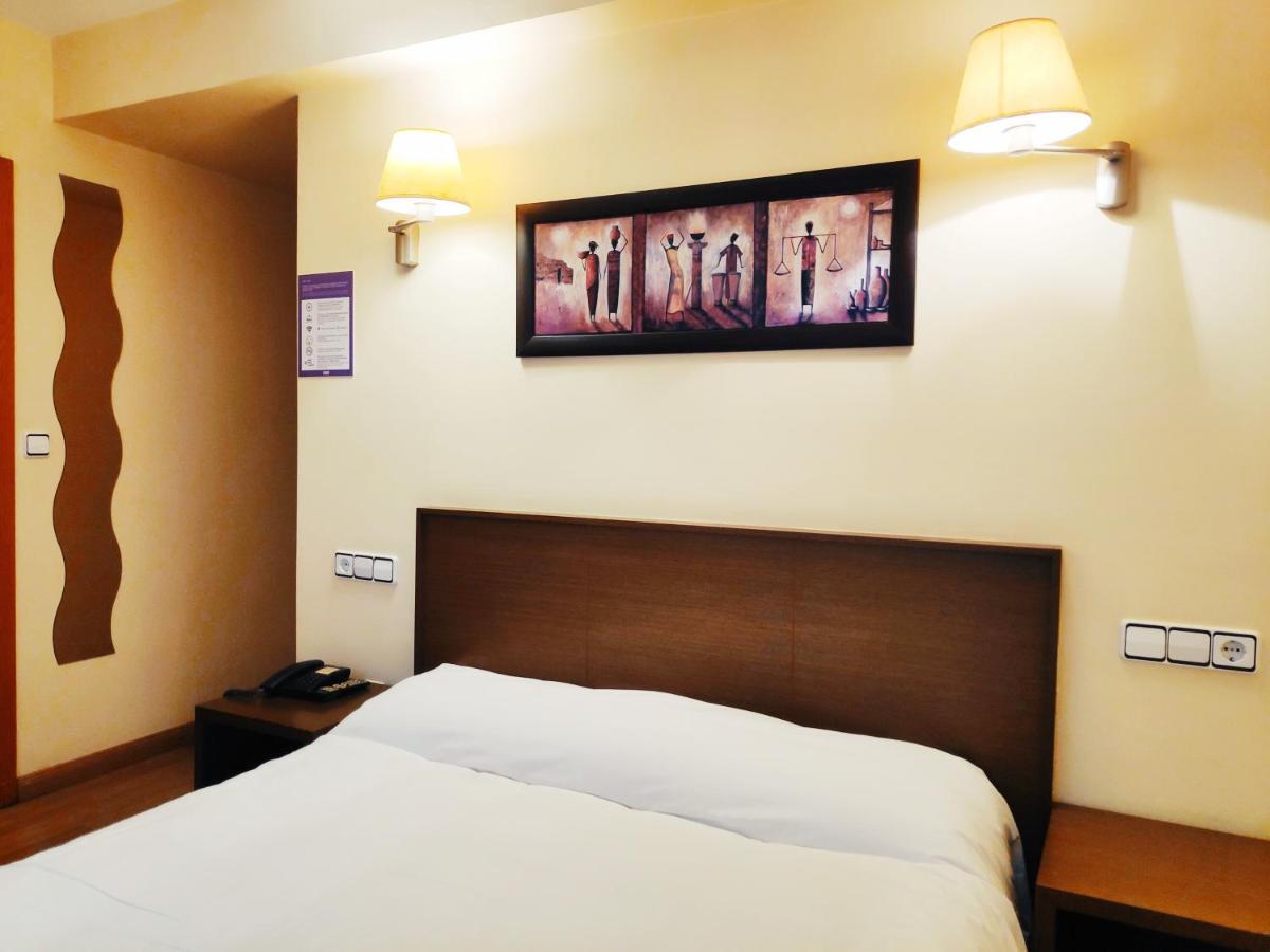Hotel Santa Catalina By Bossh Hotels A Coruna Ngoại thất bức ảnh